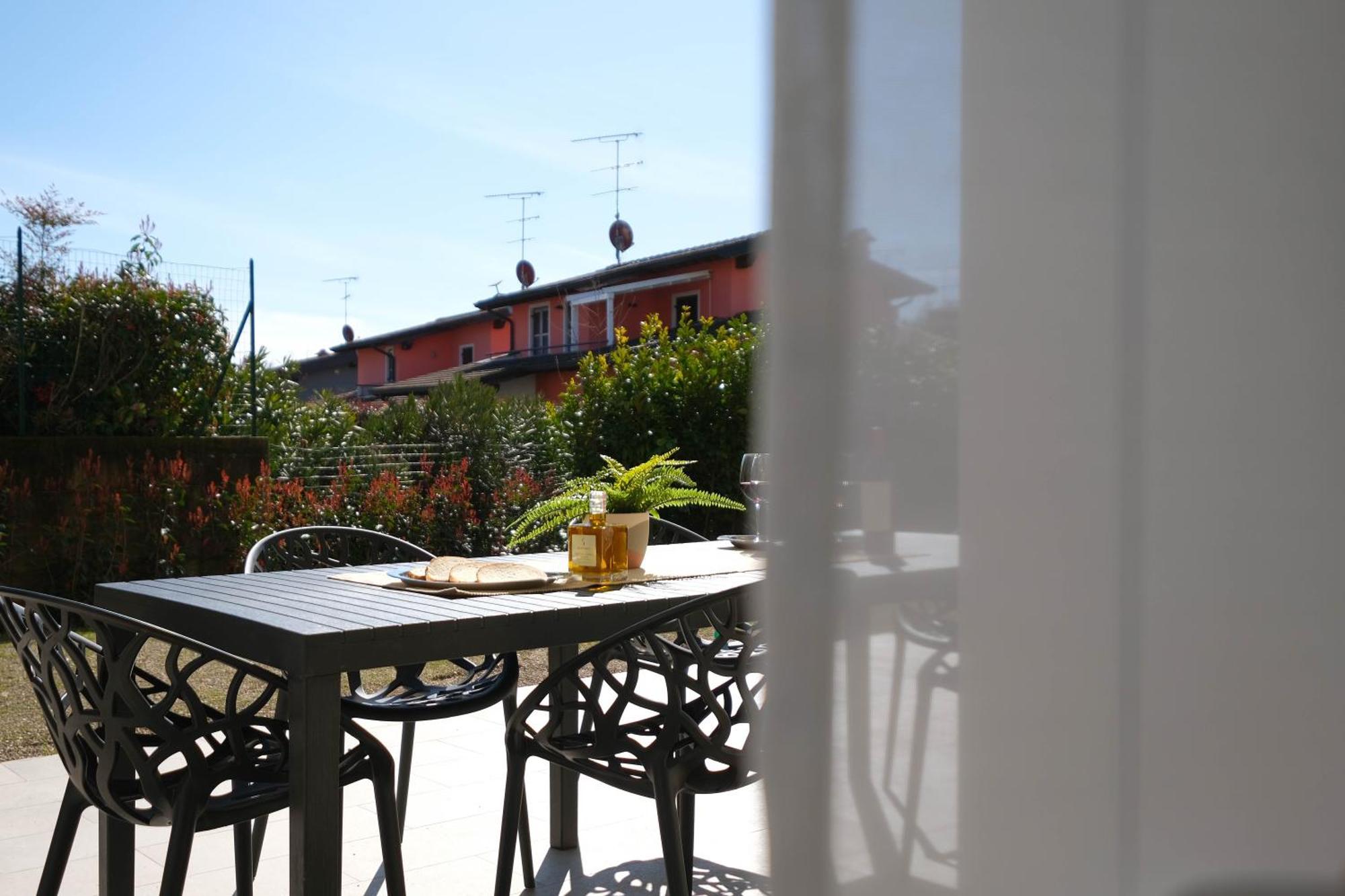 Luxury Villas Gardenia With Private Pool Padenghe sul Garda Eksteriør bilde
