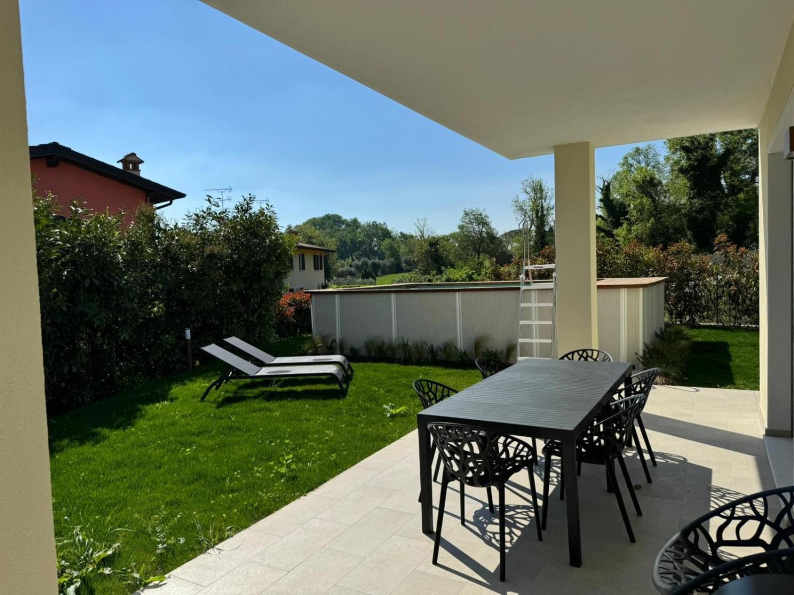 Luxury Villas Gardenia With Private Pool Padenghe sul Garda Eksteriør bilde