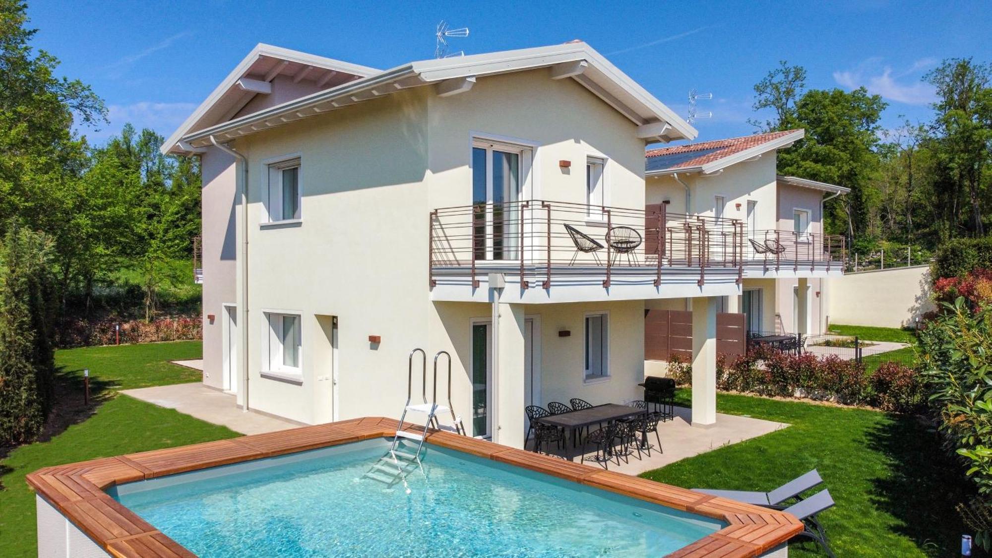 Luxury Villas Gardenia With Private Pool Padenghe sul Garda Eksteriør bilde