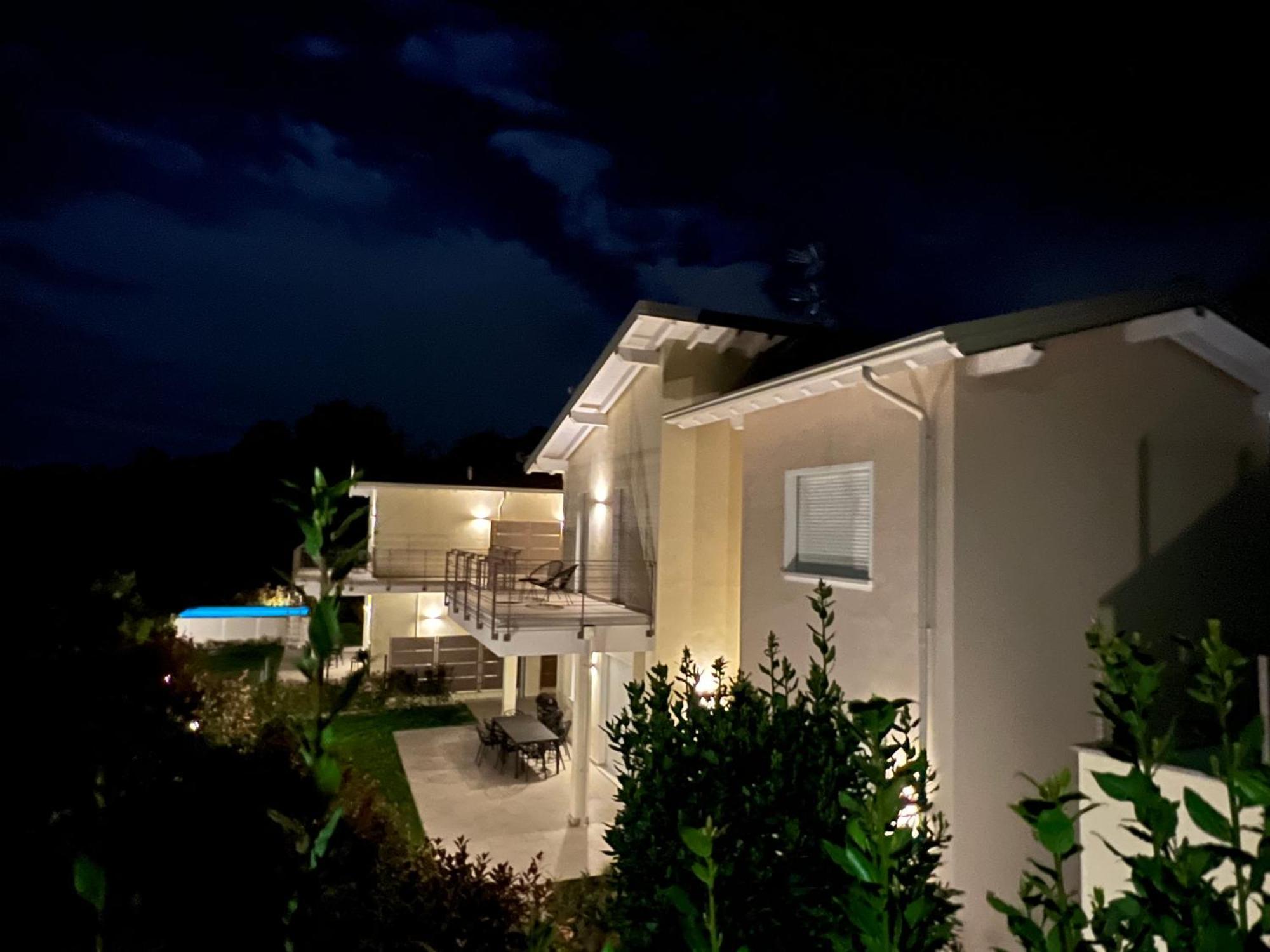 Luxury Villas Gardenia With Private Pool Padenghe sul Garda Eksteriør bilde